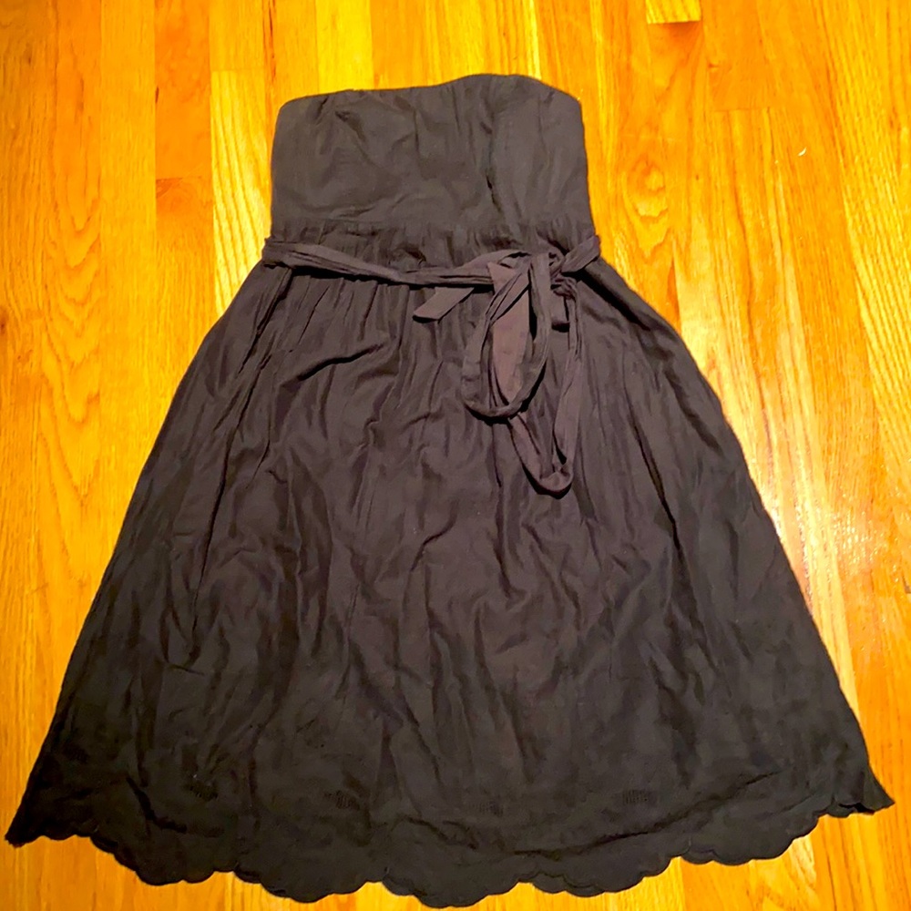 Women’s strapless dress size 4